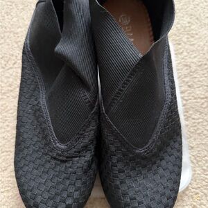 Bernie Mev Women’s Wedge Slip-On Shoes – Black, EU 38 (US 7.5–8)